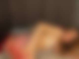 Live cam show with Ari - Normal on Camsoda