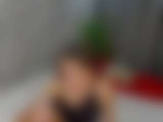 Live cam show with Ari - Slender on CamwithHer