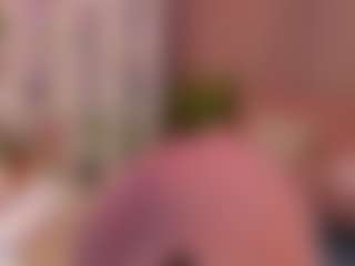 Live cam show with Ari - Slender on CamSodaAdn