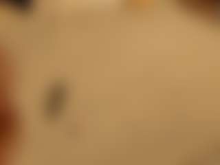 Live cam show with Ari - French on friskycurves.com | united states