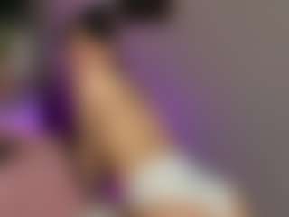 Astrid-Velle's Live Sex Cam Show