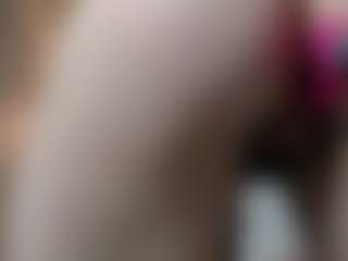 Astrid-Velle's Live Sex Cam Show