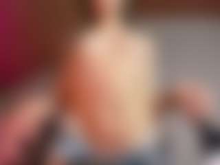 Astrid-Velle's Live Sex Cam Show