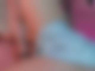 Astrid-Velle's Live Sex Cam Show