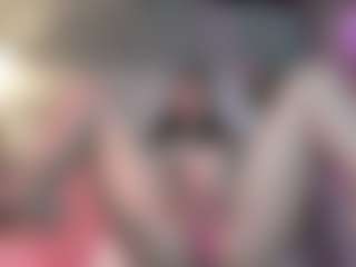Astrid-Velle's Live Sex Cam Show