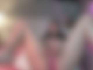 Astrid-Velle's Live Sex Cam Show