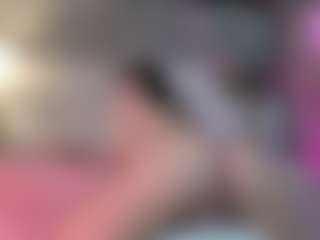 Astrid-Velle's Live Sex Cam Show
