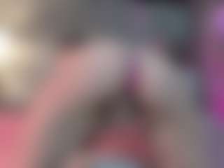 Astrid-Velle's Live Sex Cam Show
