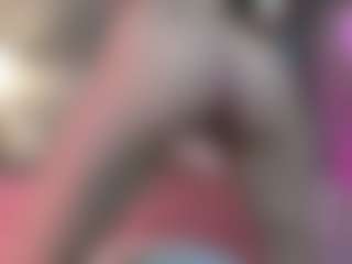 Astrid-Velle's Live Sex Cam Show