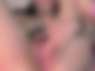 Astrid-Velle's Live Sex Cam Show