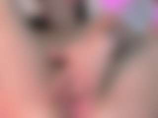 Astrid-Velle's Live Sex Cam Show