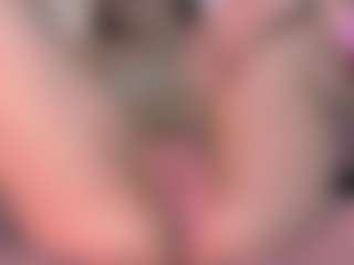 Astrid-Velle's Live Sex Cam Show