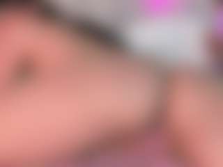 Astrid-Velle's Live Sex Cam Show