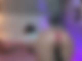 Astrid-Velle's Live Sex Cam Show