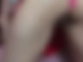 Astrid-Velle's Live Sex Cam Show