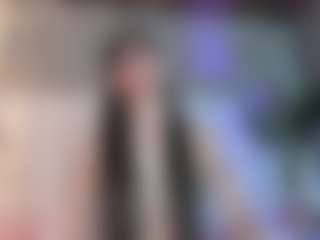 Astrid-Velle's Live Sex Cam Show