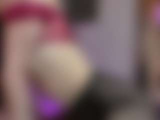 Live cam show with Astrid-Velle - Role Play on Hubzter Live