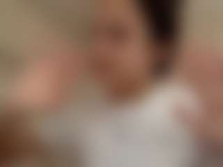 Live cam show with BertaMoschetto - Moaning on fapnchat
