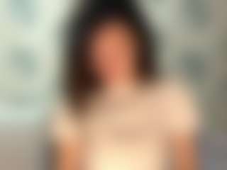 Live cam show with BertaMoschetto - Genital Piercings on AdultVida.com