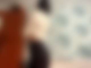Live cam show with BertaMoschetto - Body Massage on Stripli.com