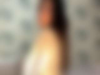 Live cam show with BertaMoschetto - Smoking on hrnylive.com