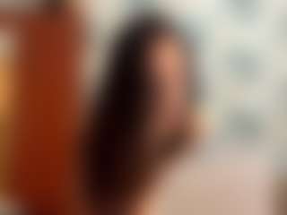 Live cam show with BertaMoschetto - Cute on Fit Hotties
