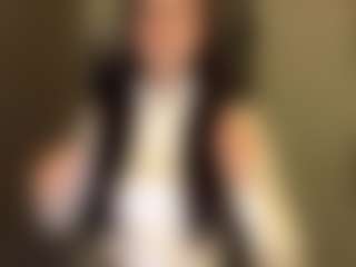 Live cam show with BertaMoschetto - Body Massage on Camsoda
