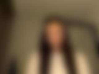 Live cam show with BertaMoschetto - Ass Clapping on Camsoda