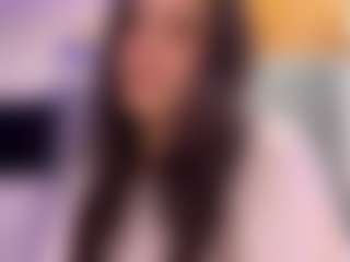 Live cam show with BertaMoschetto - Camel Toe on xDating