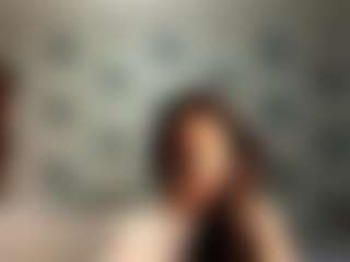 Live cam show with BertaMoschetto - Moaning on xplaylive.com