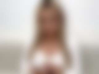 Live cam show with Angelina - Tease on Camsoda