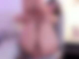 i-am-andrea's Live Sex Cam Show