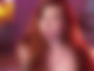 Live cam show with IzabellaSweet - Nipple Piercings on AdultVida.com