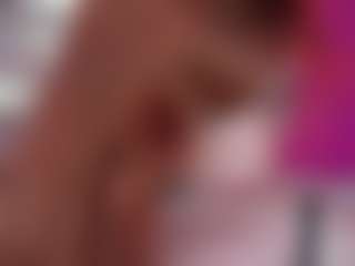 IzabellaSweet's Live Sex Cam Show