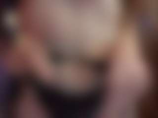 IzabellaSweet's Live Sex Cam Show