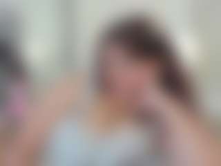 lia-chips's Live Sex Cam Show