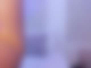 lia-chips's Live Sex Cam Show