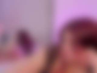 lia-chips's Live Sex Cam Show