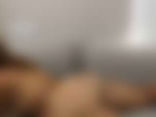 Live cam show with majoqueens - Cum In Pussy on Milfs Live