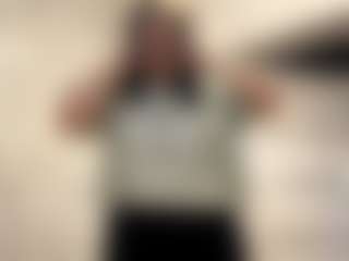 MozelleSchaberg's Live Sex Cam Show
