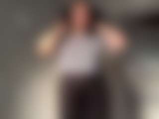 MozelleSchaberg's Live Sex Cam Show