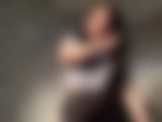 MozelleSchaberg's Live Sex Cam Show