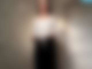 MozelleSchaberg's Live Sex Cam Show