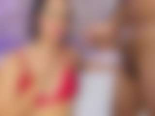 Ninarose553's Live Sex Cam Show