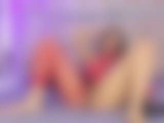Live cam show with Ninarose553 - Facial on Camsoda
