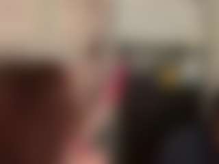 Live cam show with officiallygigi - Squirt on Dare Cams