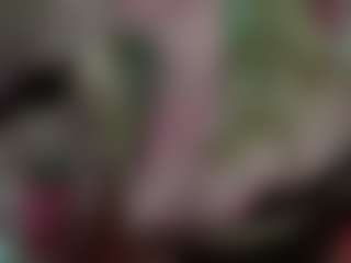 Live cam show with Oshawat - Thick on AdultVida.com