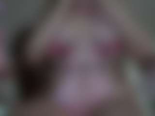 Live cam show with Oshawat - Hairy Pussy Teen (18+) on livesuperchat.net