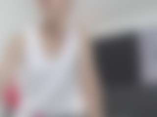 Live cam show with PhillipCoxx - Brown Eyes on xplaylive.com