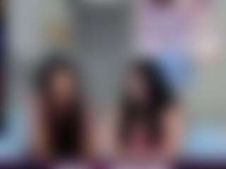 Live cam show with realbreesky - Green Eyes on CamClone